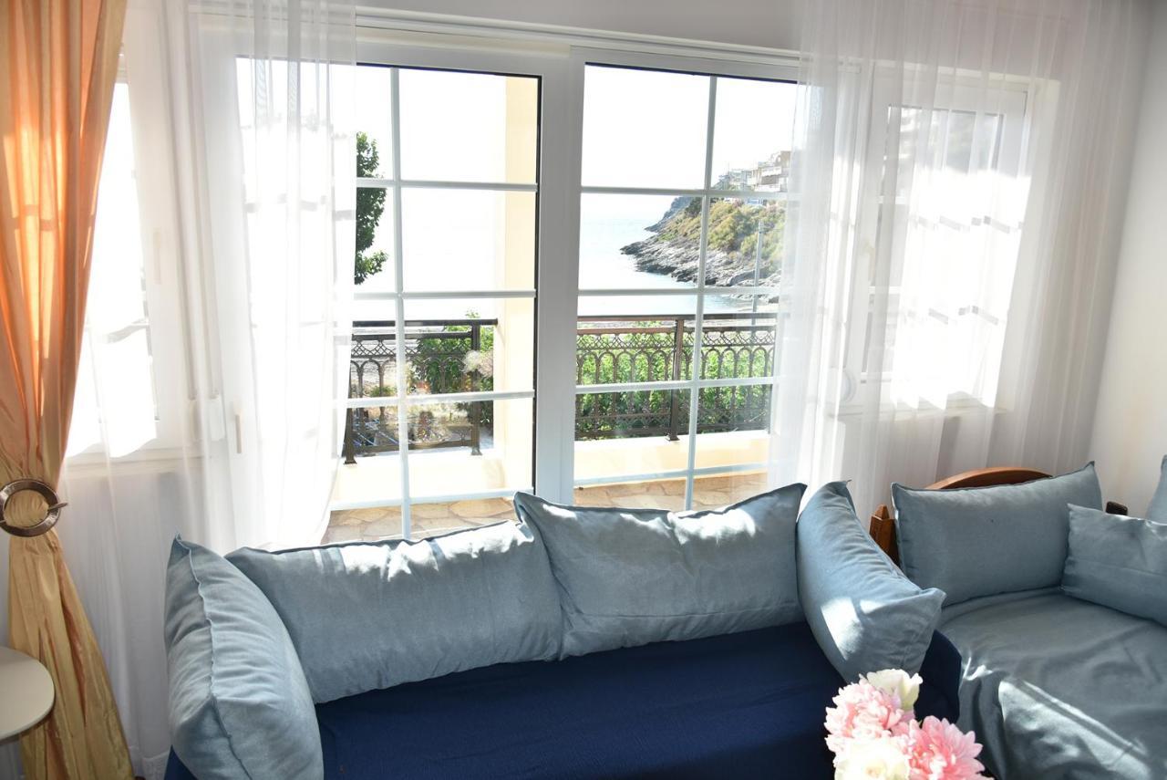 Irene'S Beach Front House Vromopousi Dış mekan fotoğraf