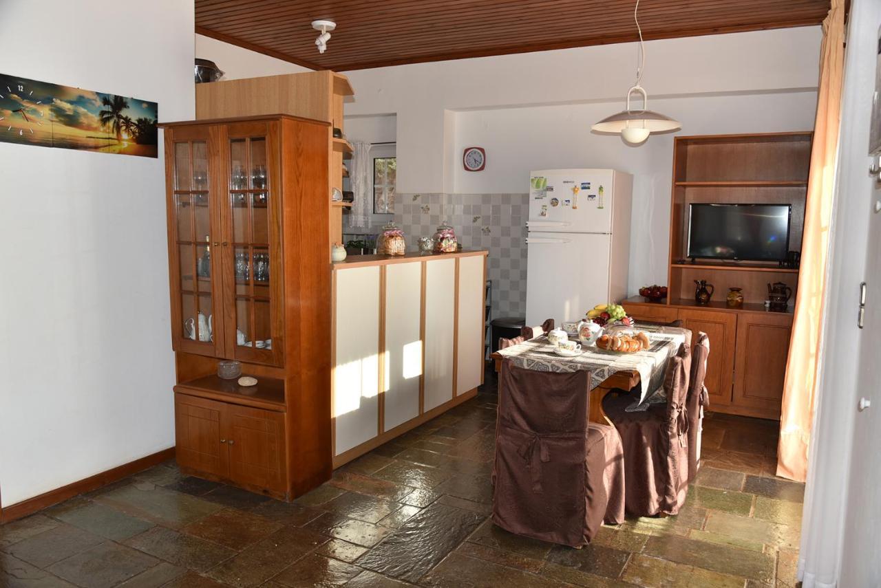 Irene'S Beach Front House Vromopousi Dış mekan fotoğraf