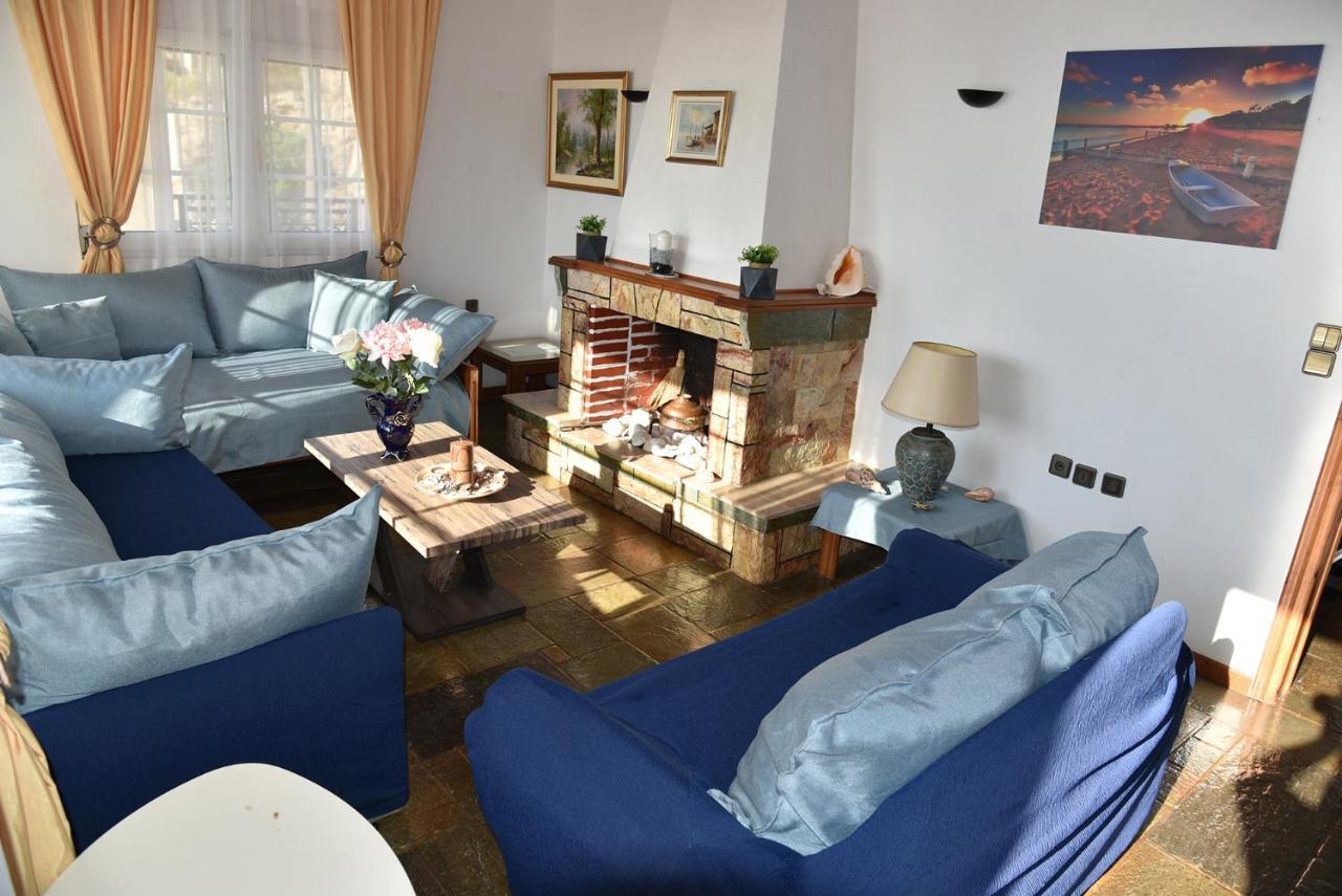 Irene'S Beach Front House Vromopousi Dış mekan fotoğraf